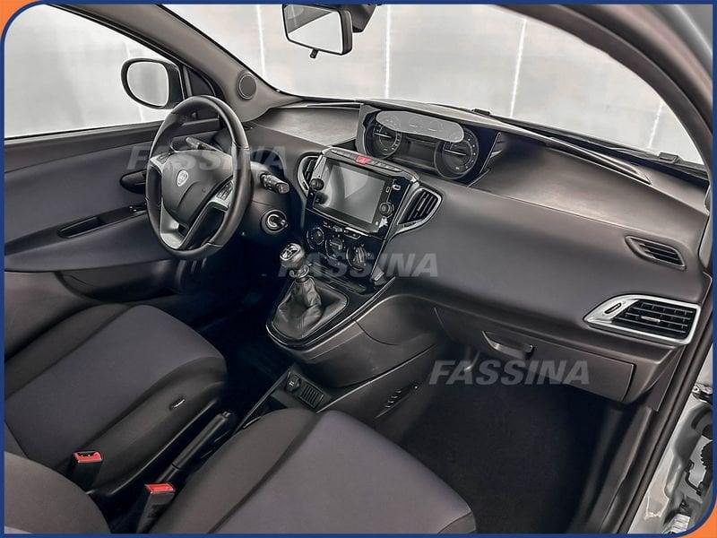 Lancia Ypsilon Ypsilon 1.0 FireFly 5 porte S&S Hybrid Platino