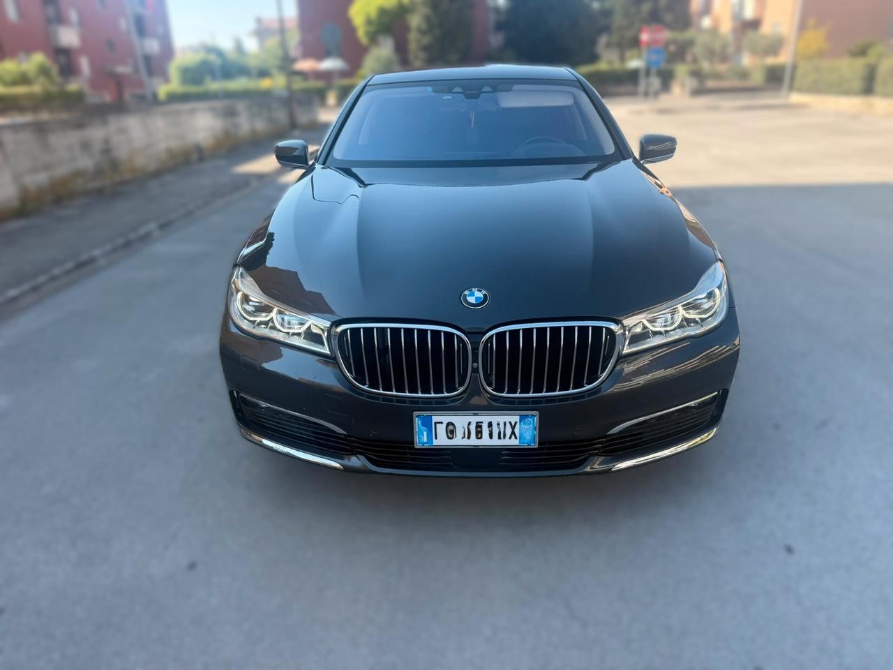BMW 730 3.0 D 2017 12 MESI DI GARANZIA
