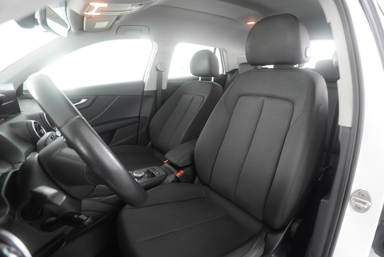 AUDI Q2 30 TDI S tronic Business