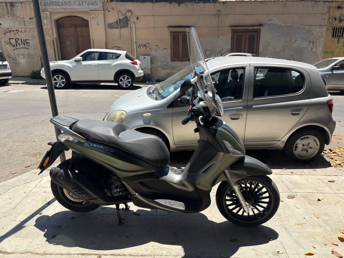 Piaggio Beverly 300 i.e.