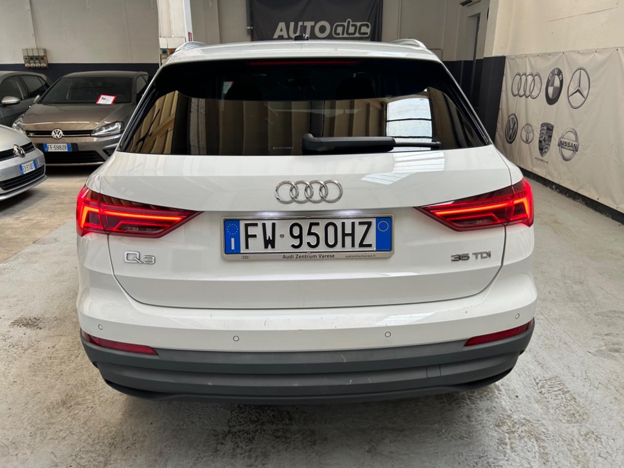 Audi Q3 35 TDI S tronic Business Advanced