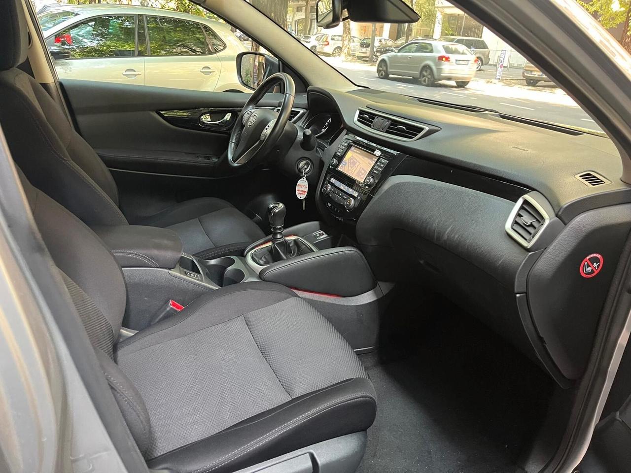 Nissan Qashqai 1.2 DIG-T N-Vision