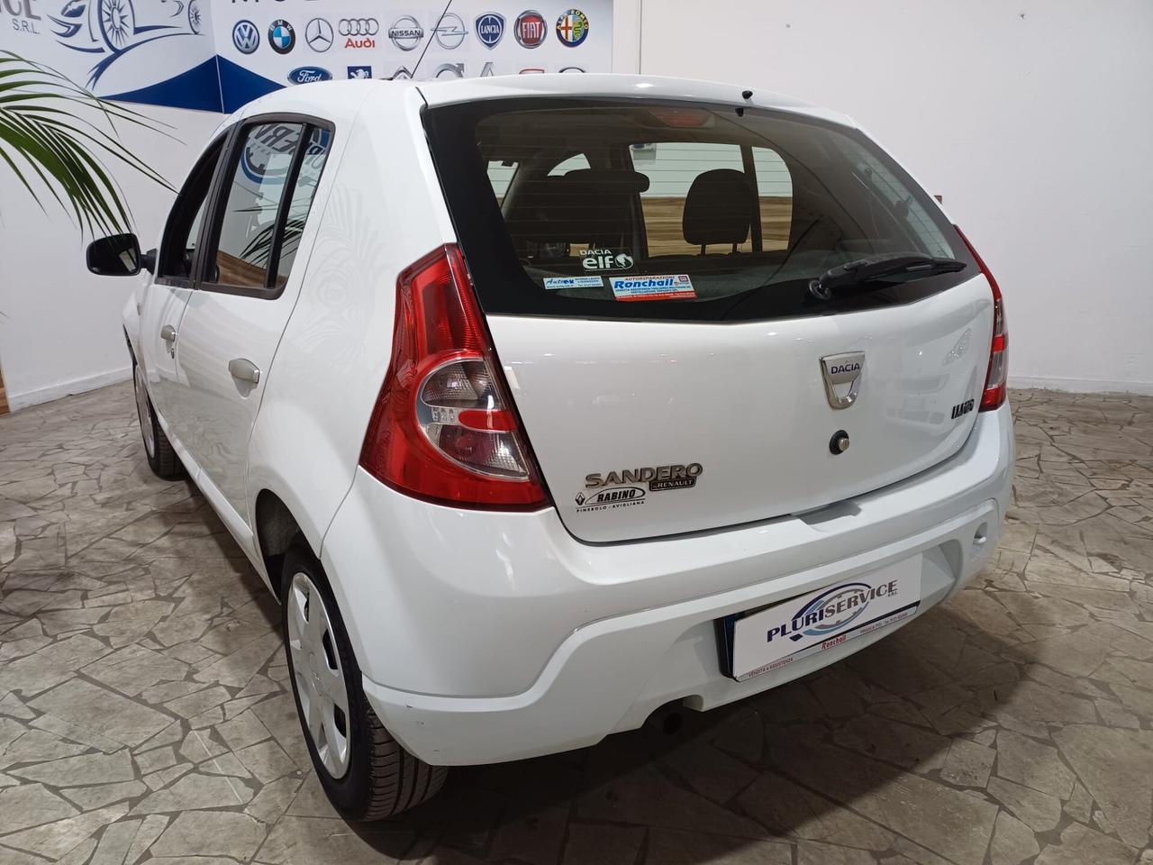 Dacia Sandero GPL DI SERIE Laureate - 2010