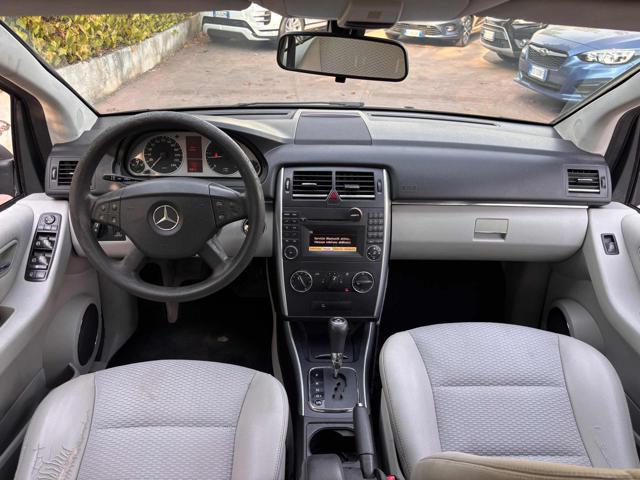 MERCEDES-BENZ B 180 CDI Premium