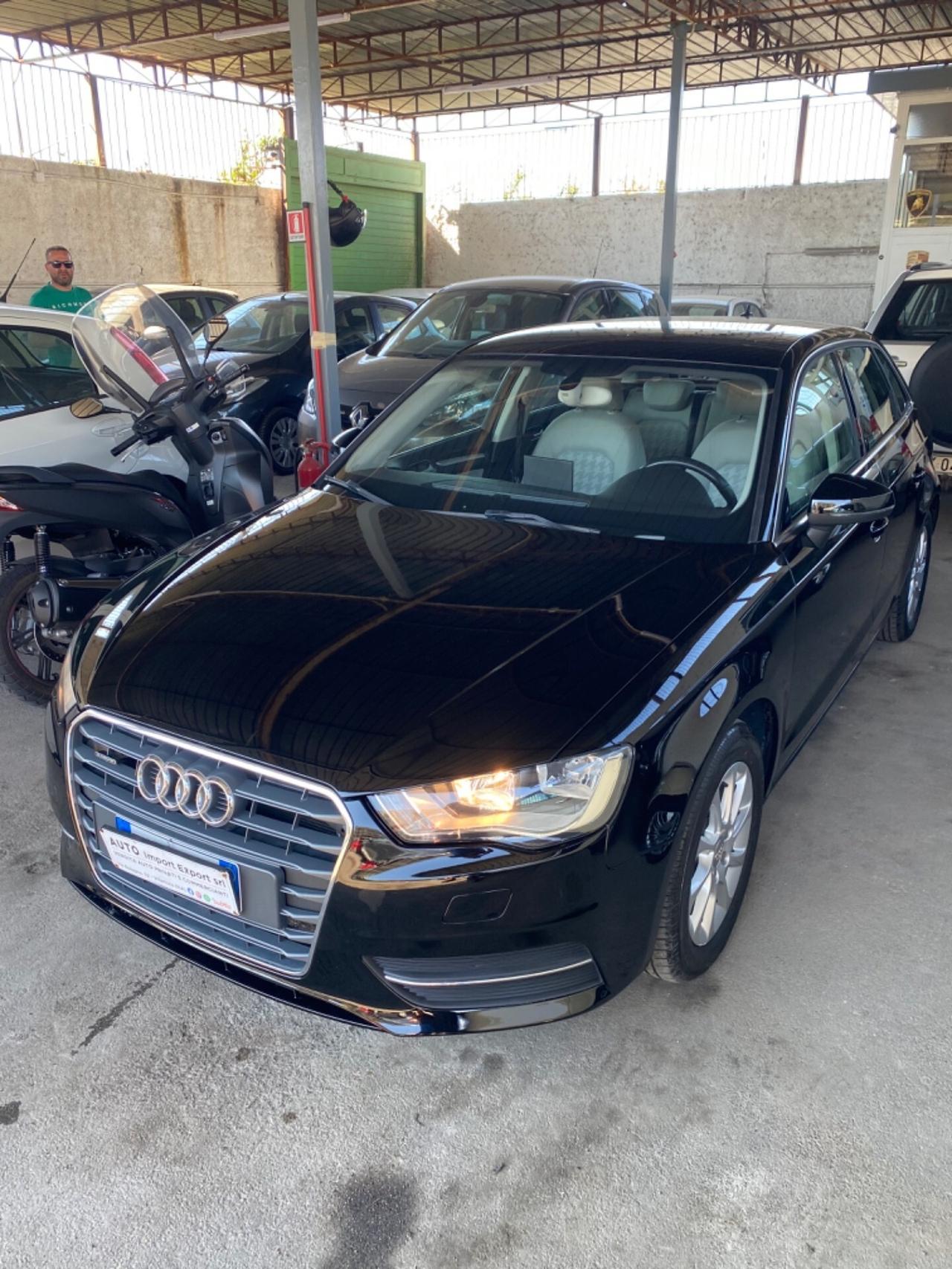 Audi A3 TDI QUATTRO 2015 Full Navi TAGLIANDATA