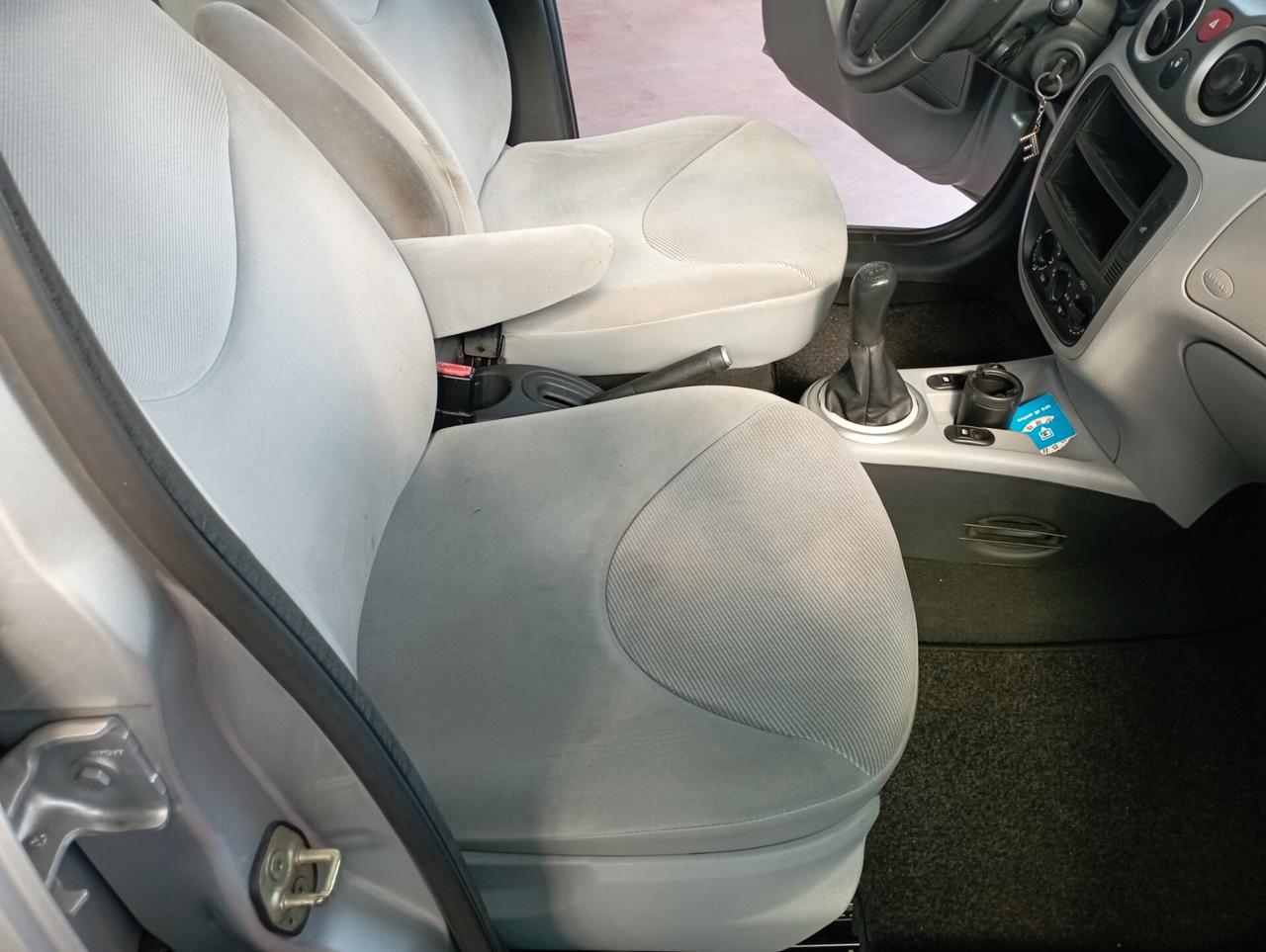 Citroen C3 1.1 Elegance NEOPATENTATI OK