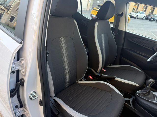 HYUNDAI i10 1.0 MPI AT Connectline