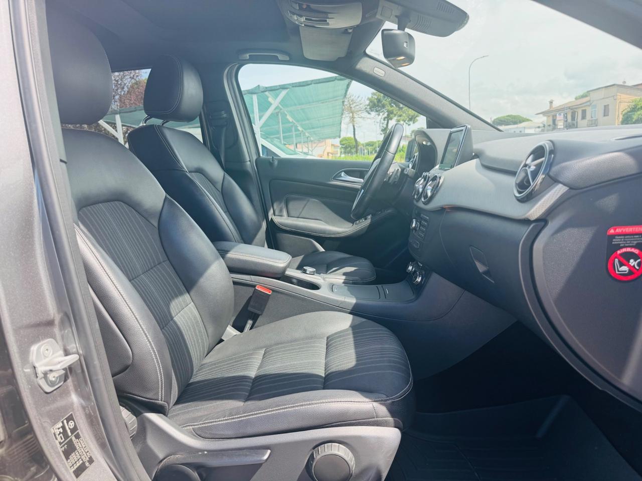 Mercedes-benz B 200 BlueEFFICIENCY Premium