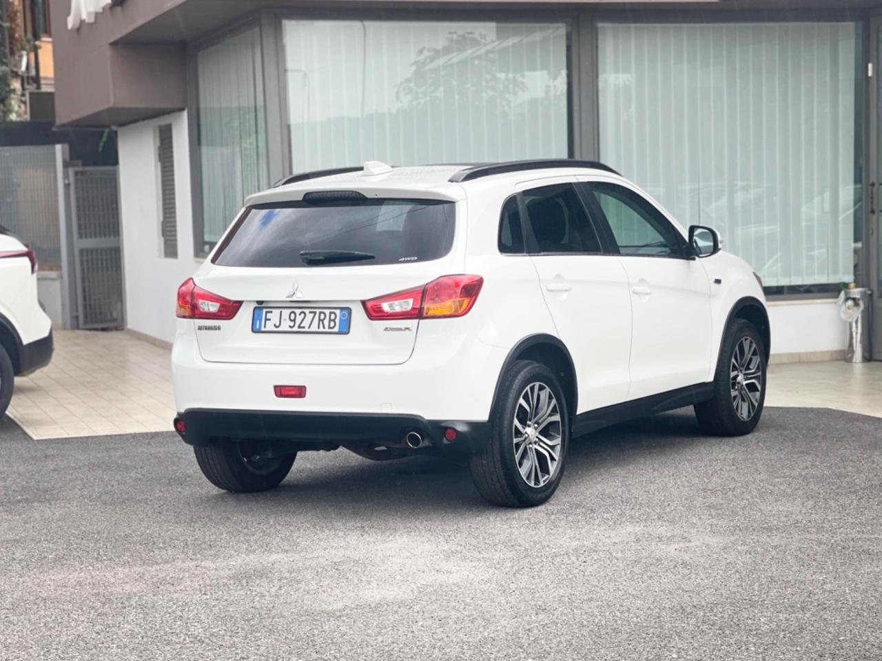 Mitsubishi ASX 2.2 Diesel DI-D 150 CV E6 automatica 4WD Instyle Panoramic - 2017