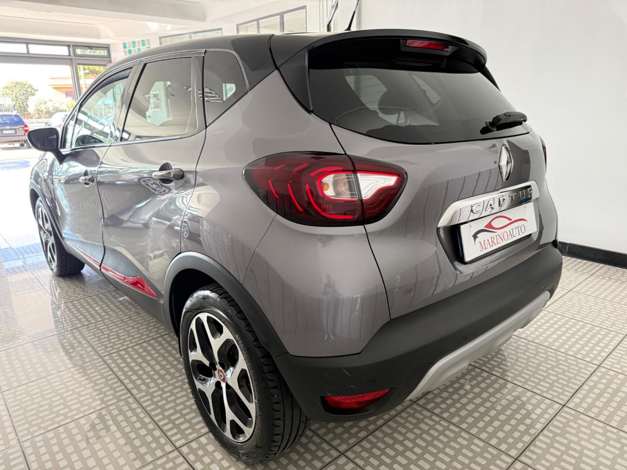 Renault Captur TCe 150 CV EDC FAP Initiale Paris