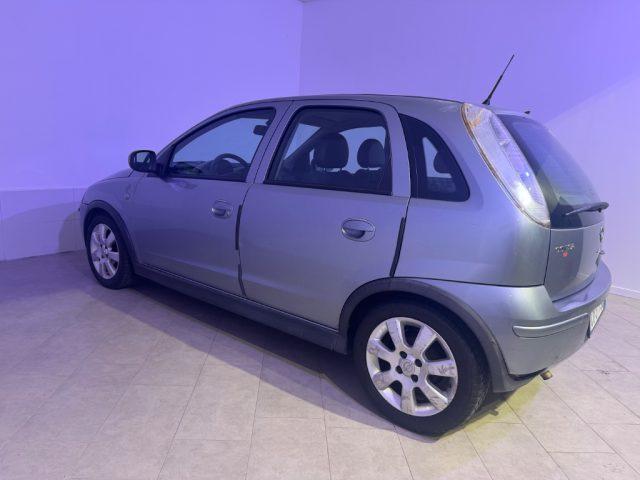 OPEL Corsa 1.2i 16V cat 5 porte Cosmo