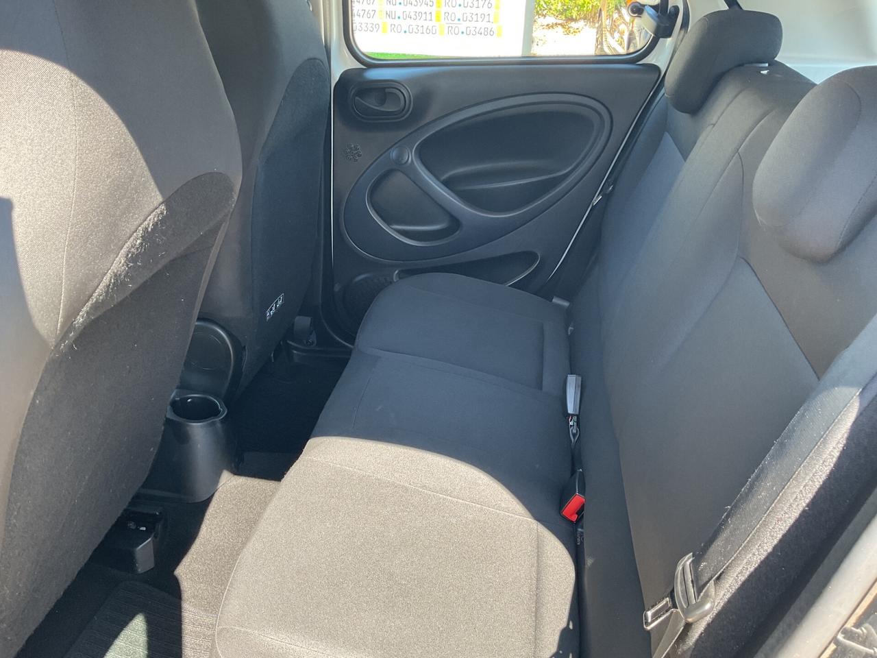 Smart ForFour 70 1.0 Passion Automatica