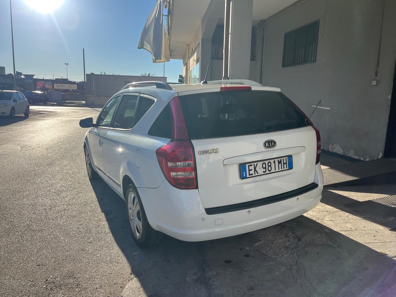 Kia Ceed cee'd Sp. Wag. 1.6 gpl optional