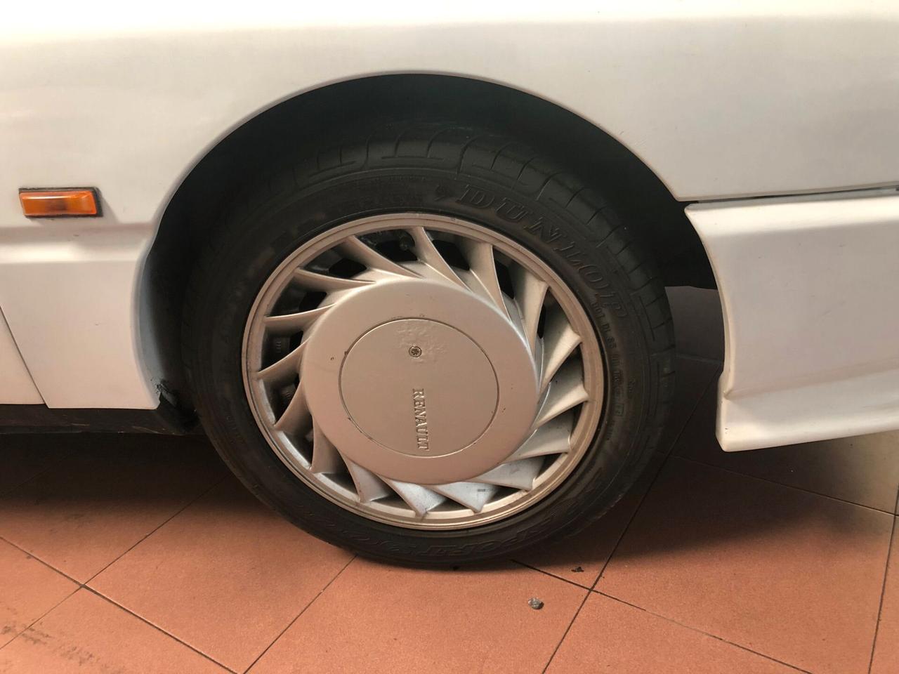 Renault Alpine V6 GTA
