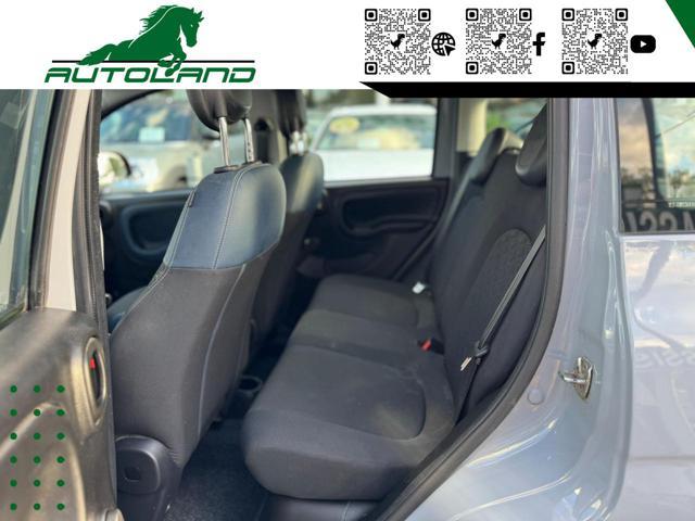 FIAT Panda Cross 1.0 FireFly S&S Hybrid UniPro UConnect 7 Pollici