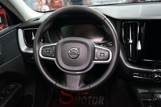 VOLVO XC60 B4 (d) AWD Geartronic Business