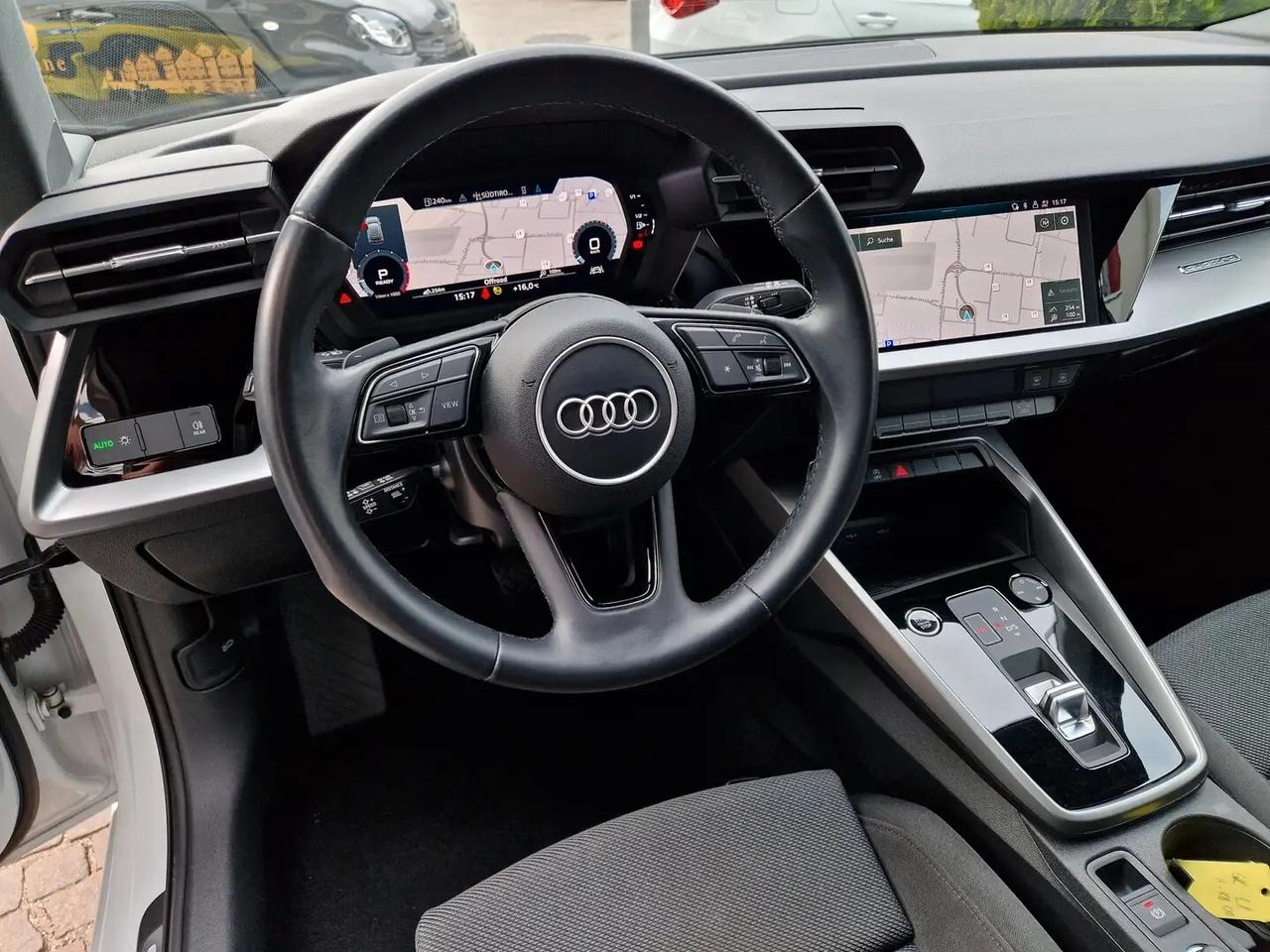 Audi A3 SPB 40 TFSI quattro S tronic Business Advanced