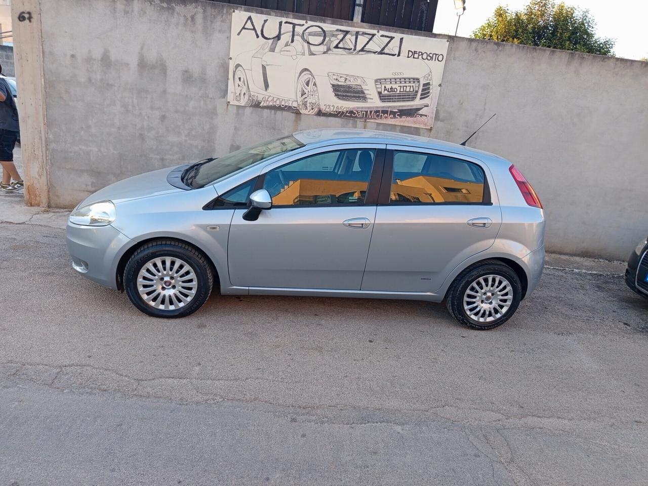 Fiat Grande Punto 1.3 MJT 75 CV 5 porte Dynamic
