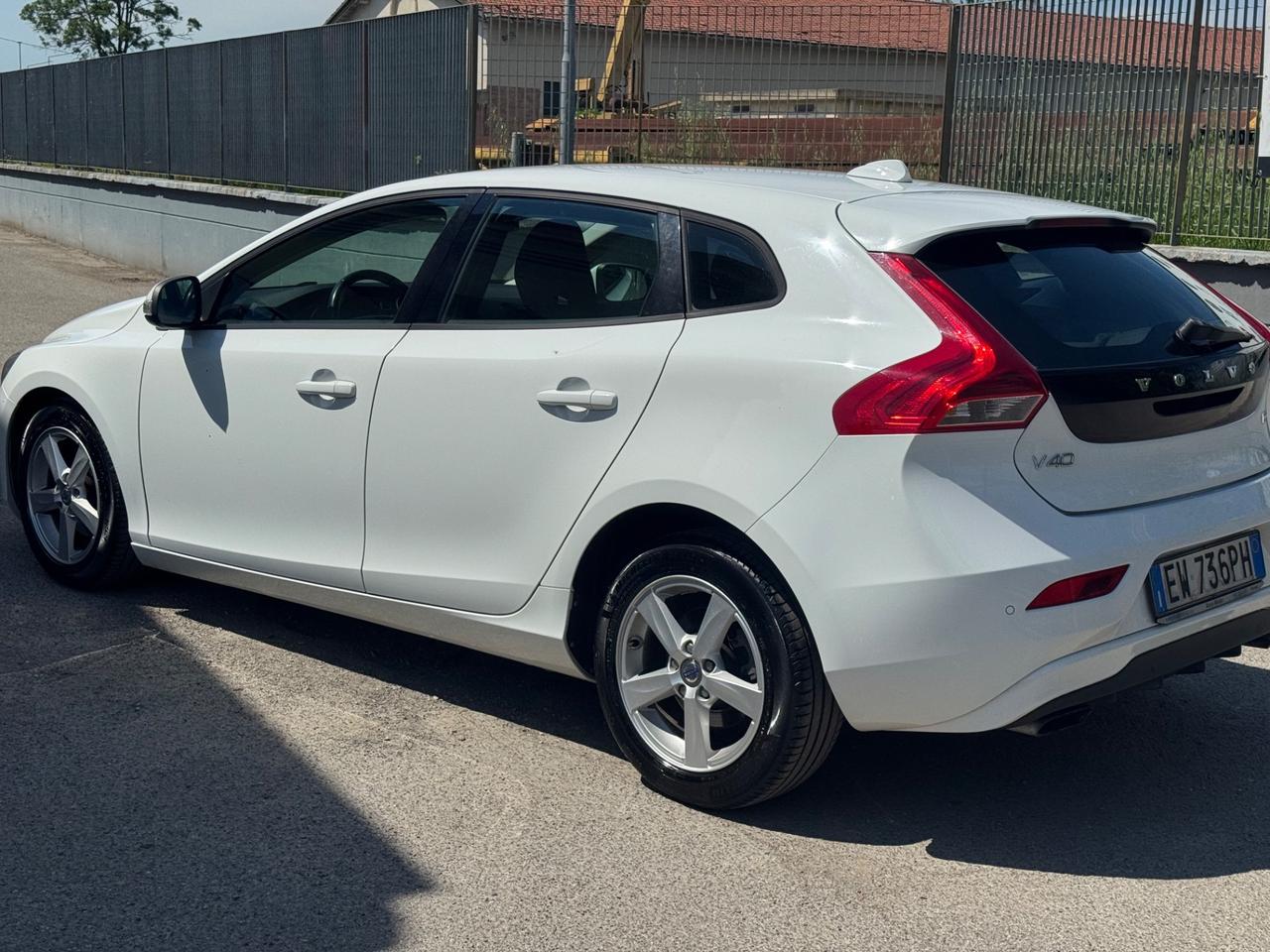 Volvo V40 D2 1.6 Momentum