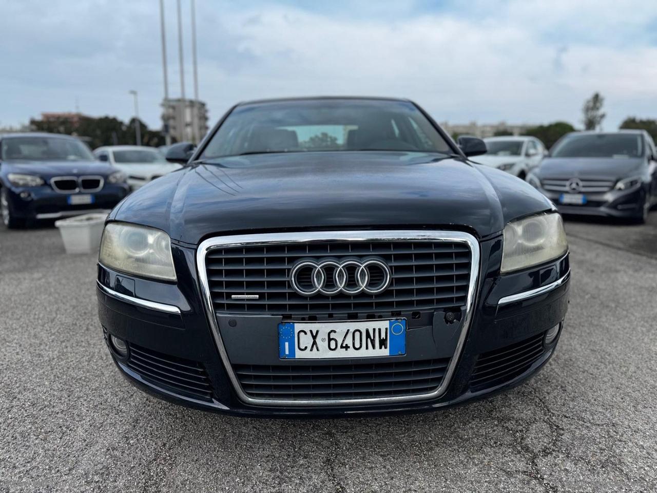 AUDI A8 3.0 V6 TDI quattro tiptronic