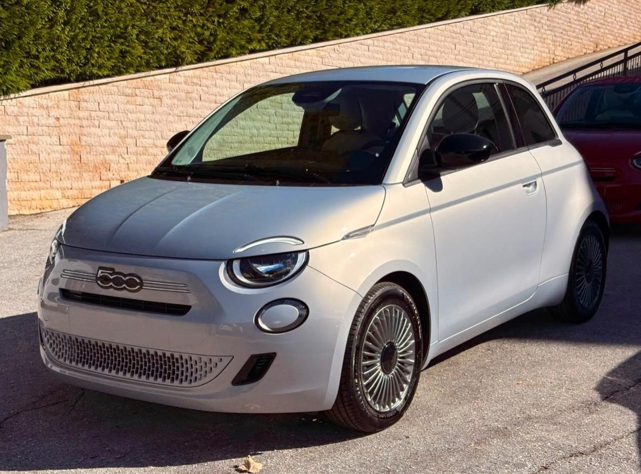 Fiat 500 1.0 Hybrid pronta consegna km0