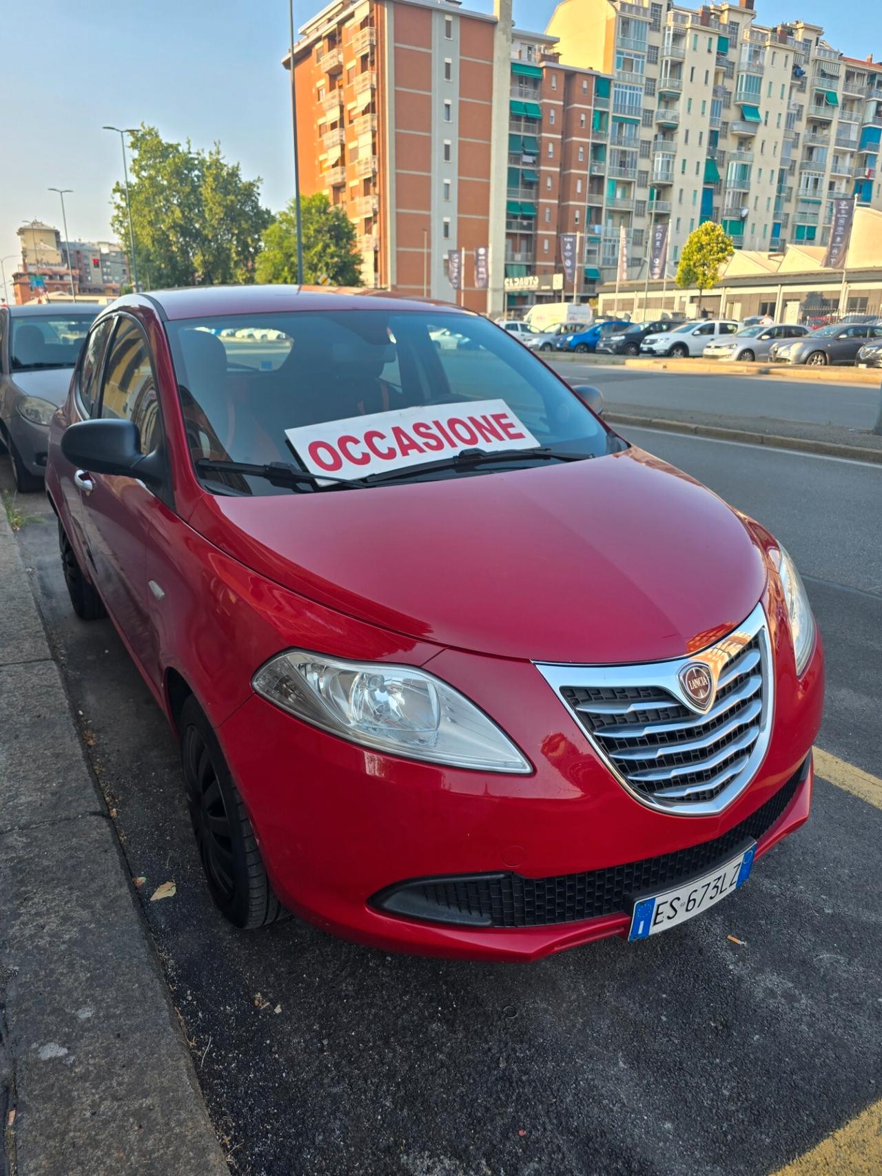 Lancia Ypsilon 1.2 69 CV 5 porte