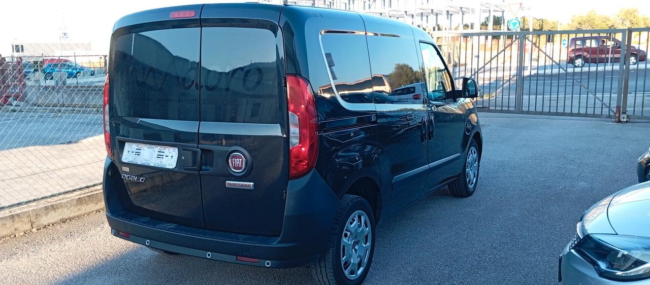 Fiat Doblo 1.6 M-Jet 105CV 3 Posti-Iva Inclusa-Garanzia