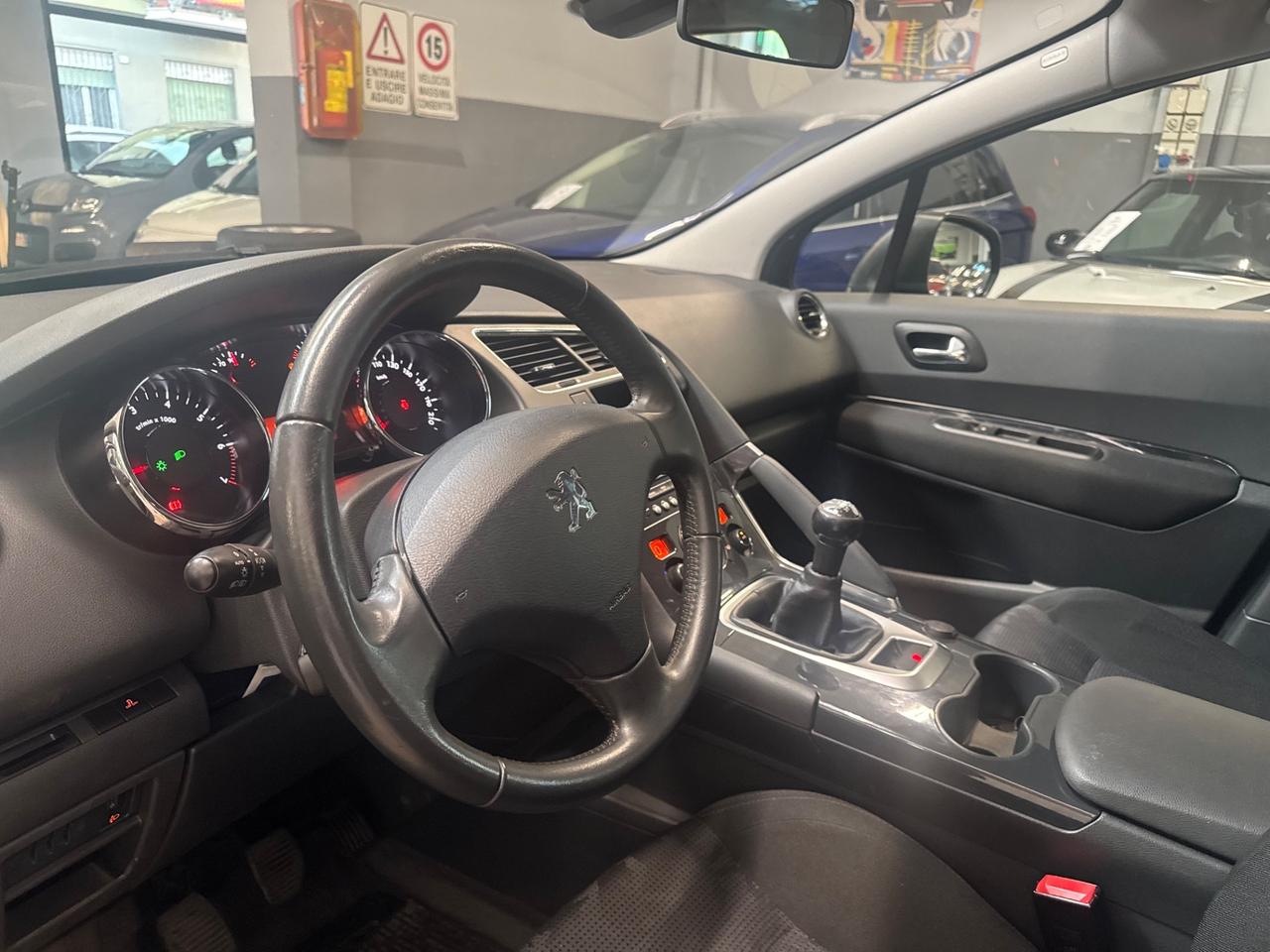 Peugeot 3008 1.6 VTi 120CV Premium