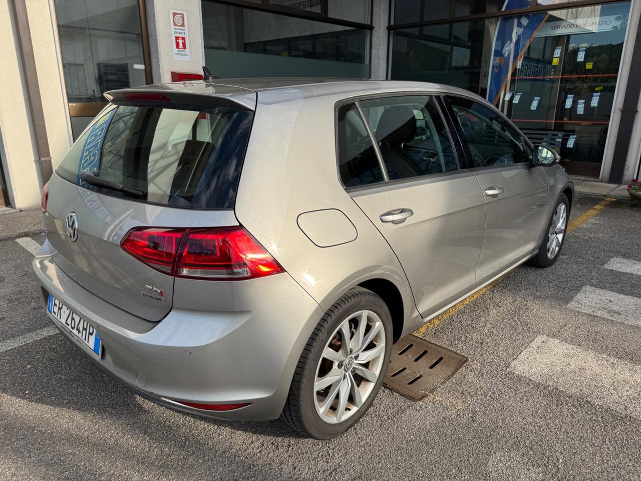 Volkswagen Golf 1.6 TDI DSG 5p. Highline BlueMotion Technology