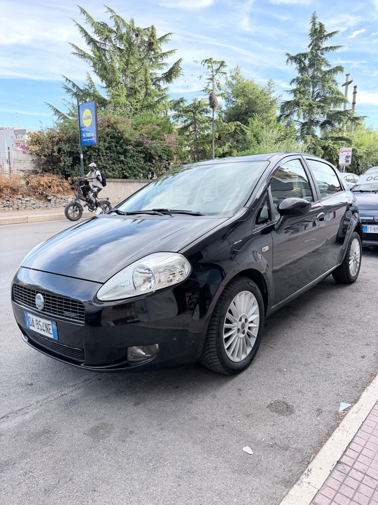 Fiat Grande Punto 1.3 MJT 90 CV 5 porte Emotion
