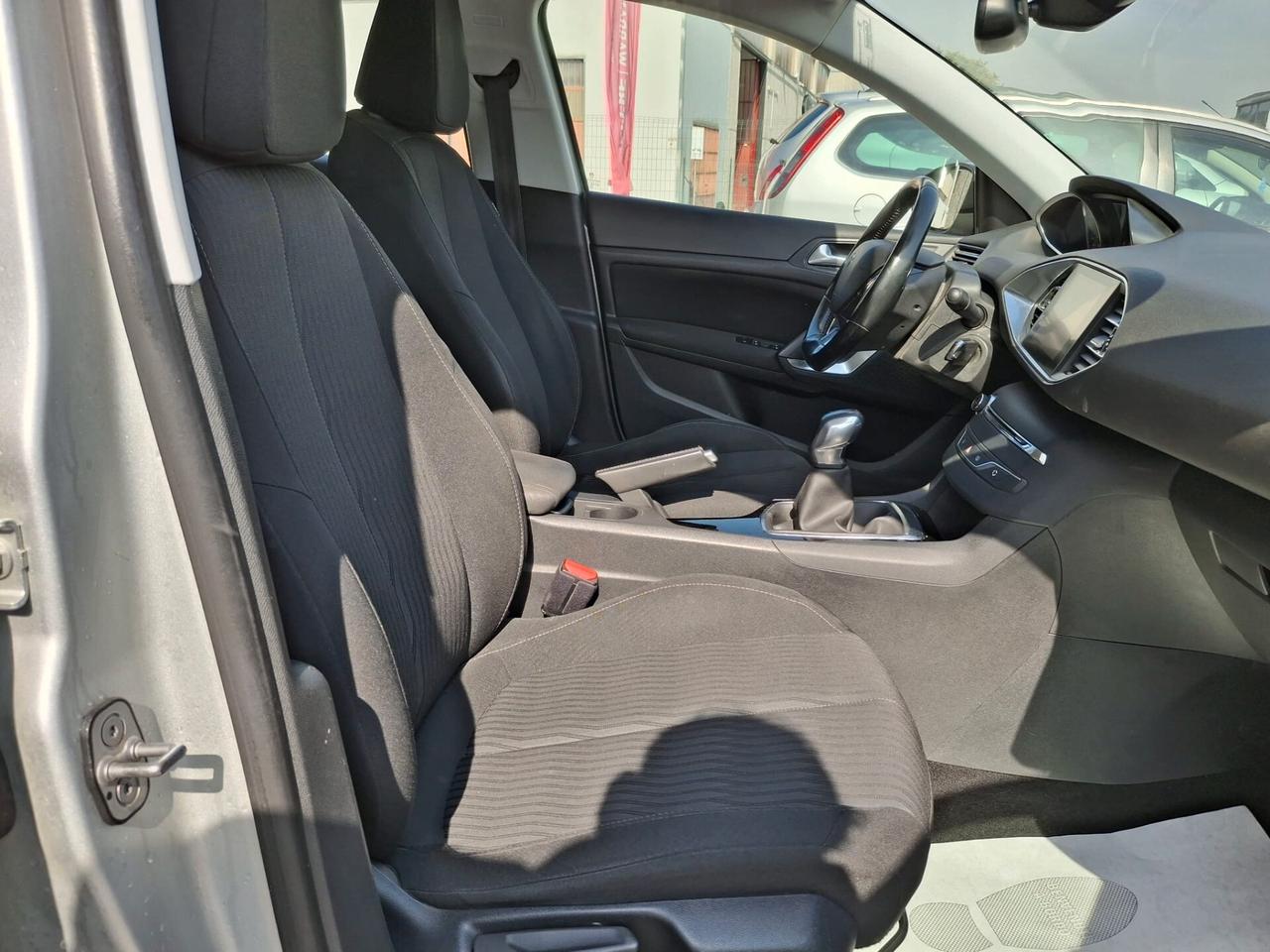 Peugeot 308 BlueHDi 100 S&S SW Active