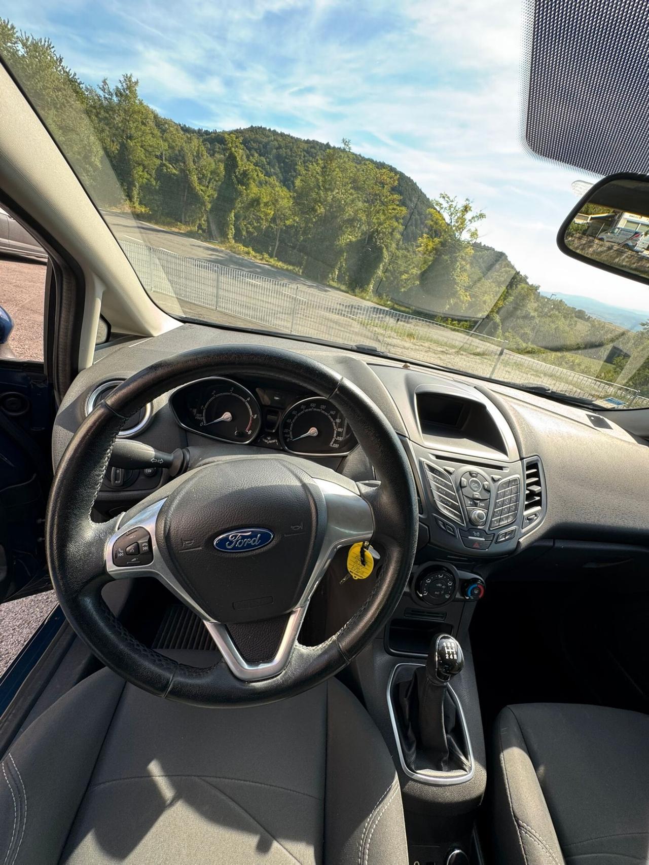 Ford Fiesta 1.5 TDCi 75CV 5 porte Business