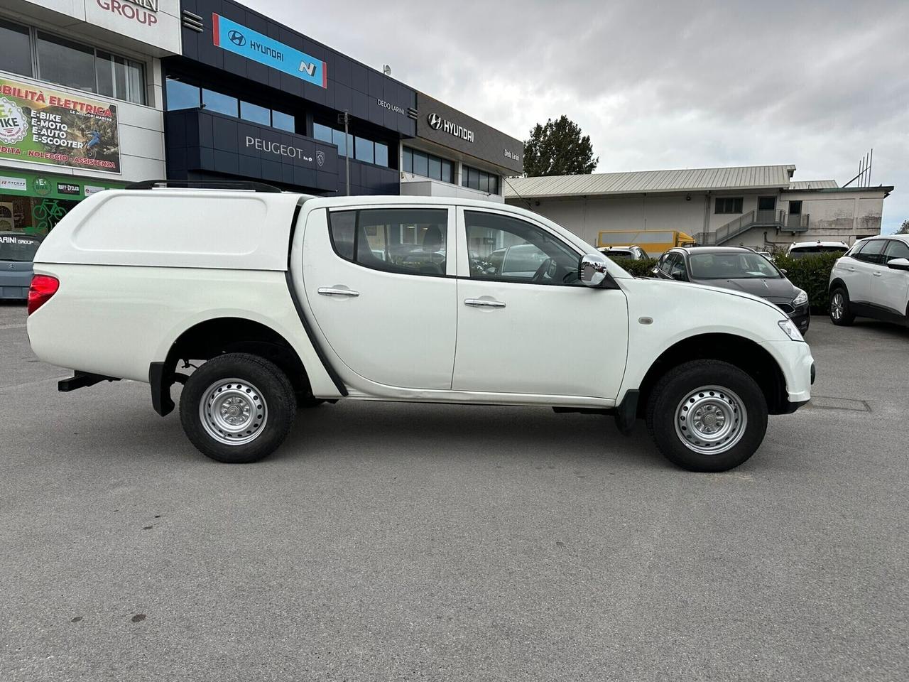 Mitsubishi L200 2.5 DI-D/136CV DC Invite DPF