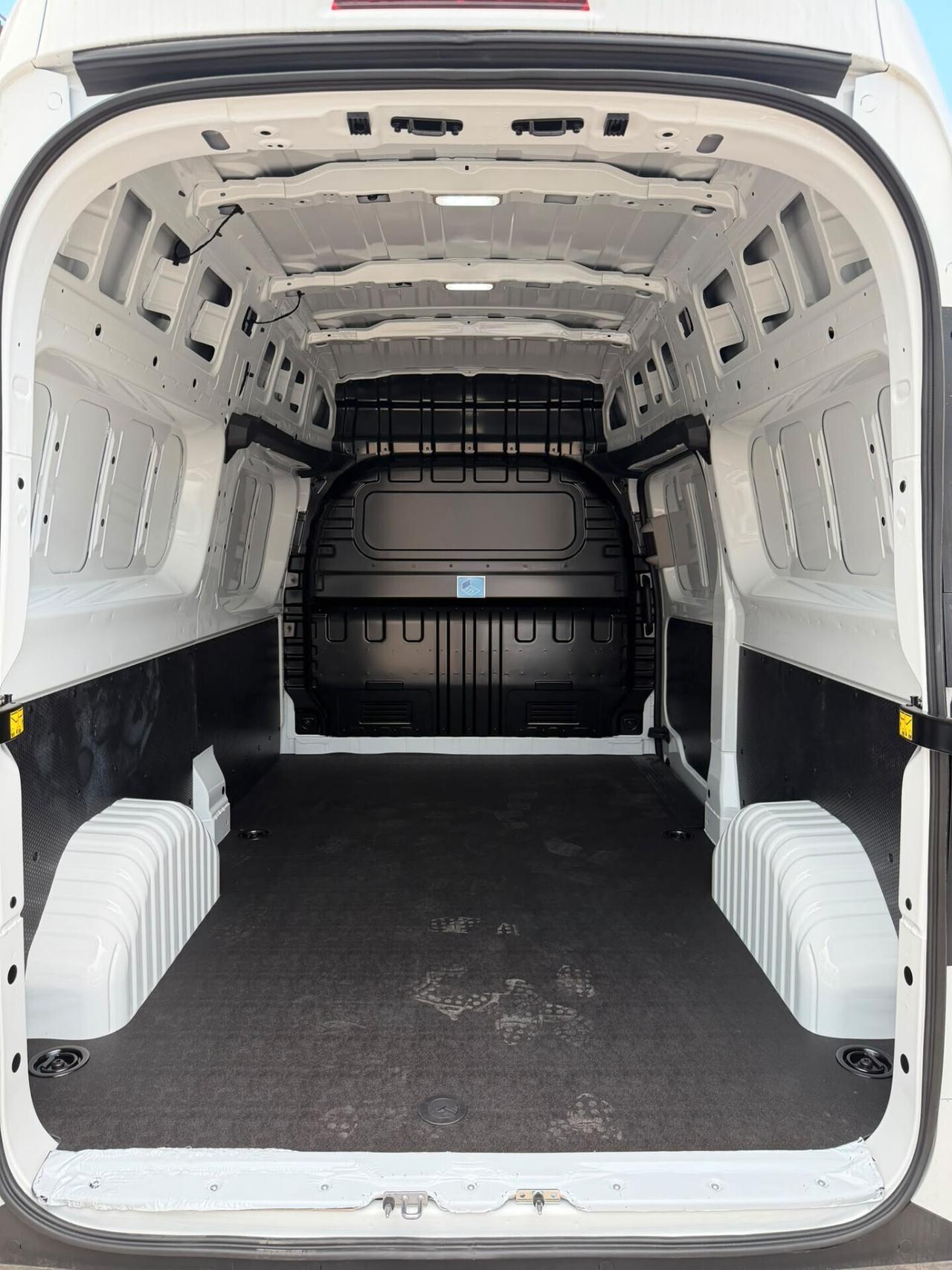 Maxus furgone Deliver 7 tetto alto