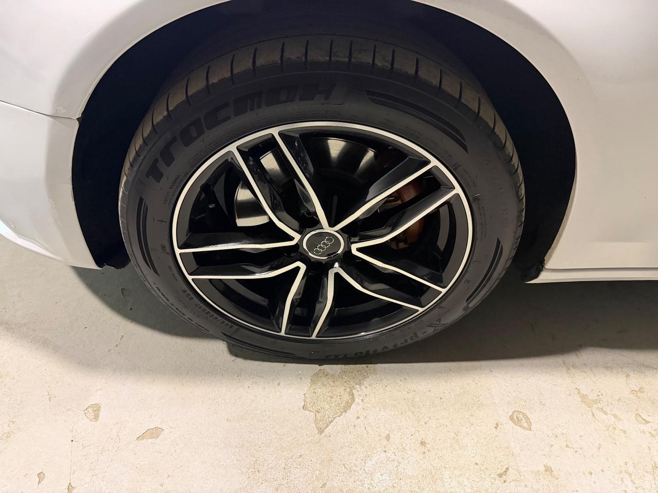 Audi A4 2.0 TDI 143CV S-Line 2011