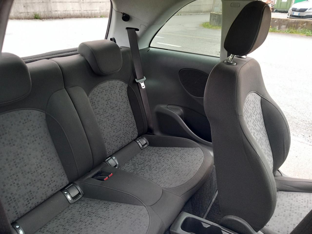 Opel Adam Rocks 1.2 70 CV Air