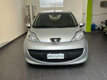 Peugeot 107 107 5p 1.0 12v Plaisir 2tronic