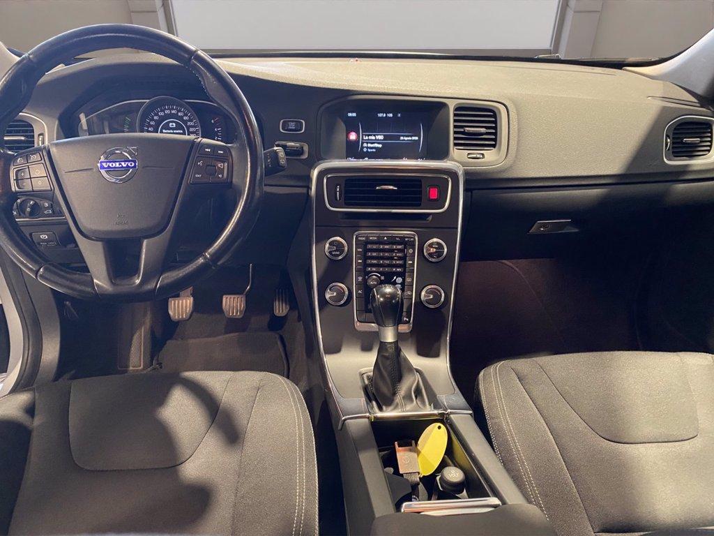 VOLVO V60 1.6 d2 Business del 2015