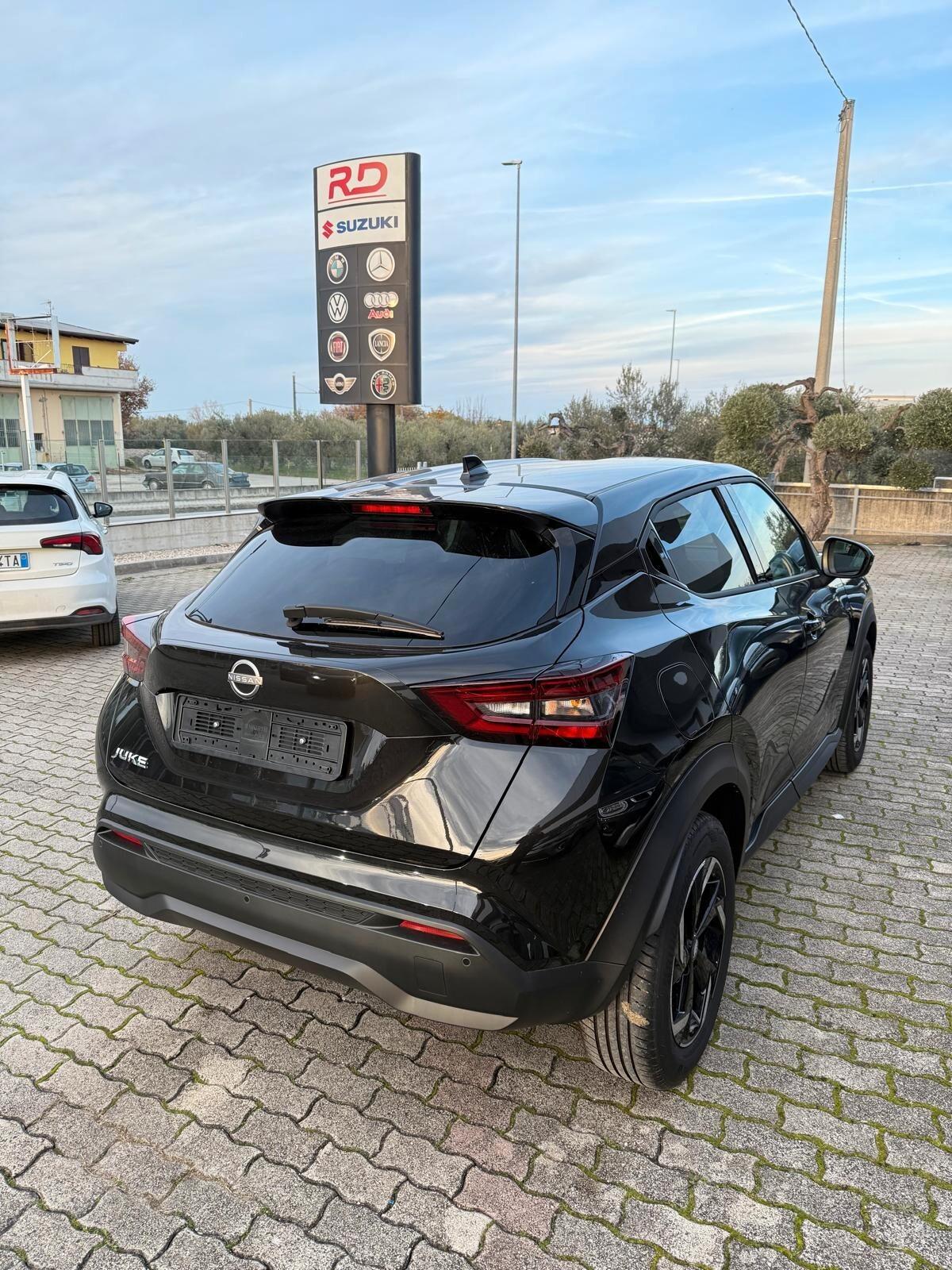 Nissan Juke 1.0 DIG-T 114 CV N-Connecta