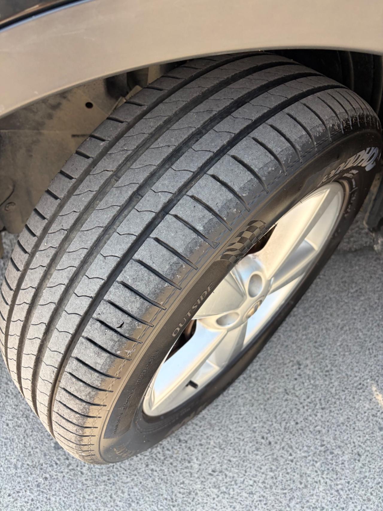 Nissan Qashqai 1.5 dci full optional
