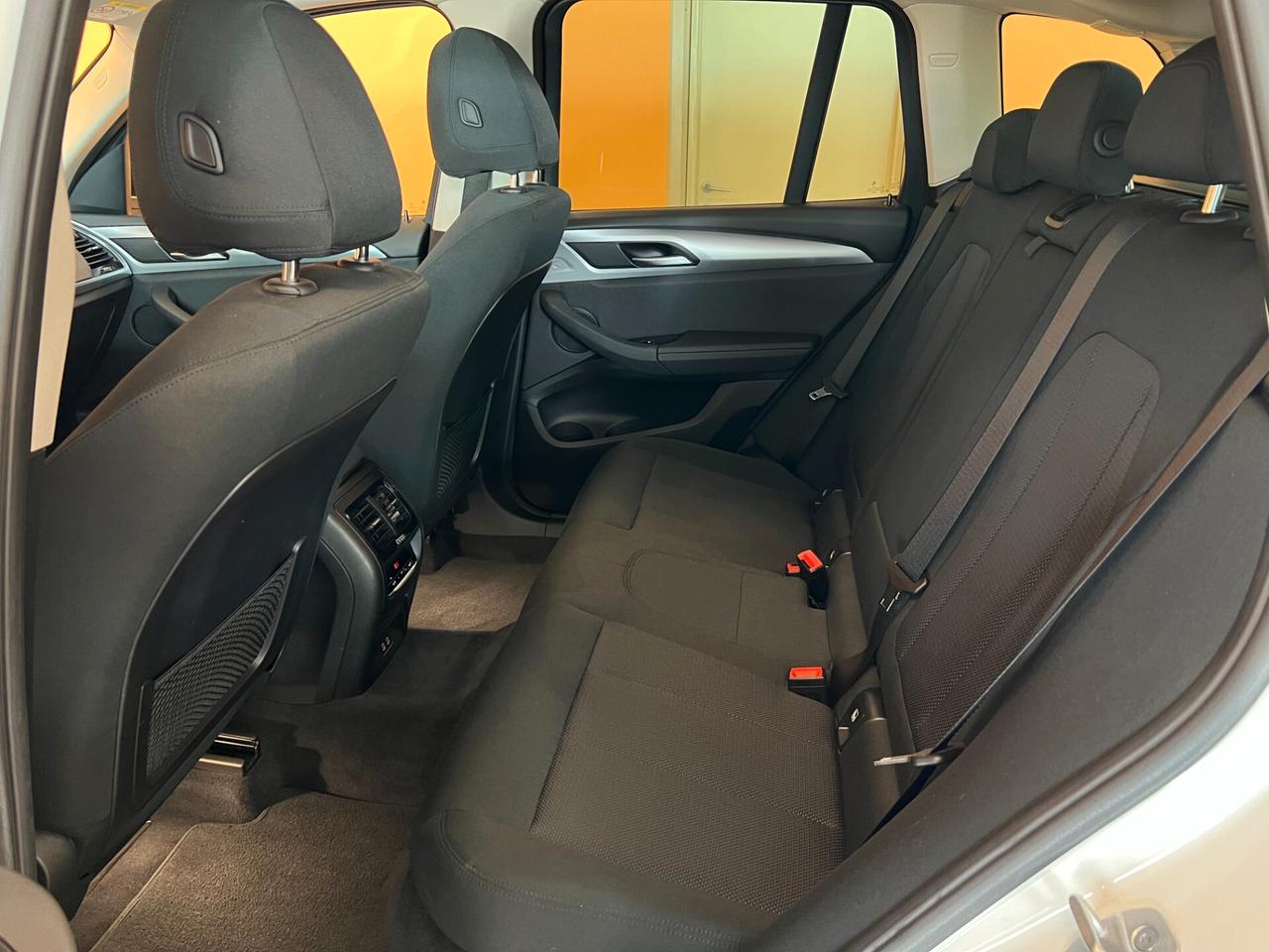 Bmw X3 xDrive20d 48V Business Advantage