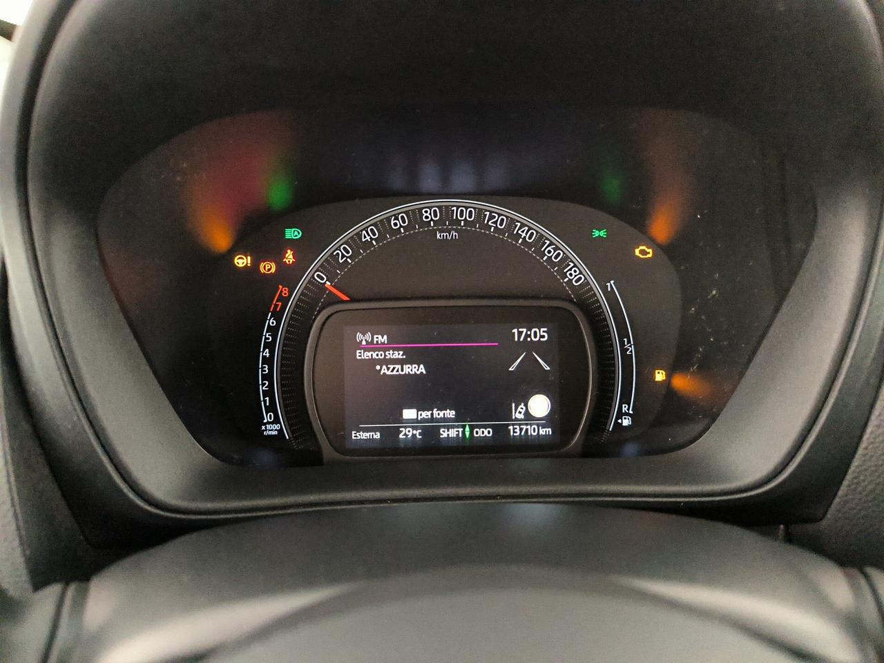 Toyota Aygo x 1.0 active 72cv