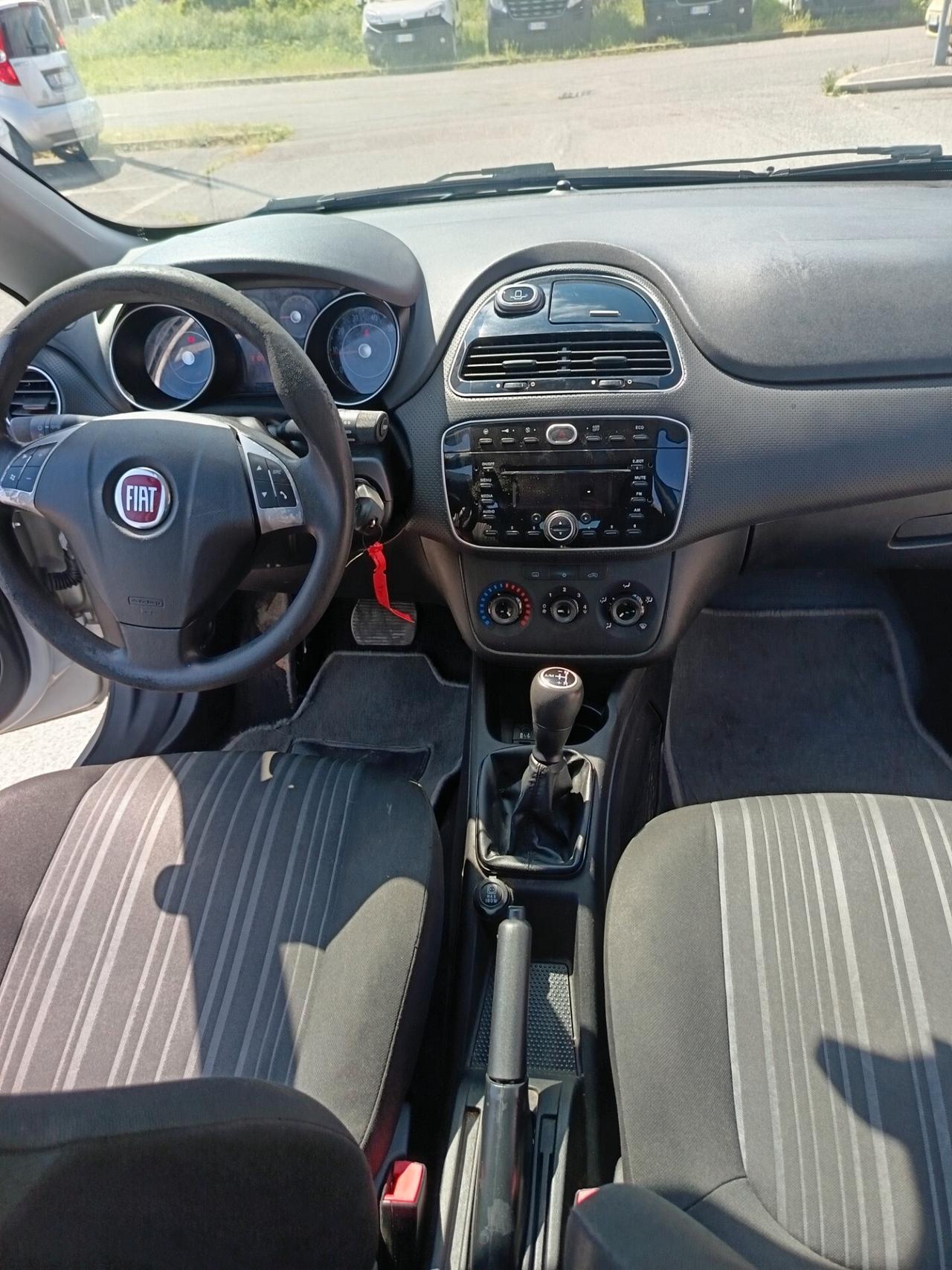 Fiat Punto Evo 1.4 5 porte S&S Dualogic Dynamic