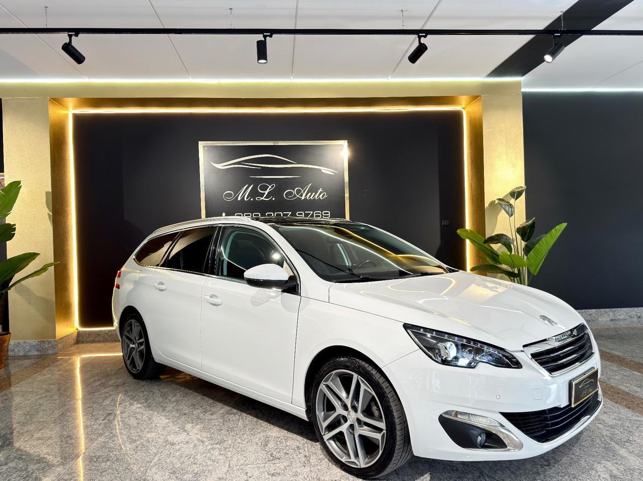 Peugeot 308 BlueHDi 120 S&S SW Allure