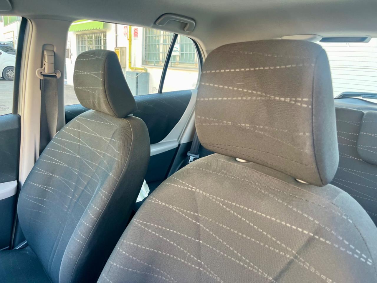 Toyota Yaris 1.3benz 2008 138.000km per neopatentati