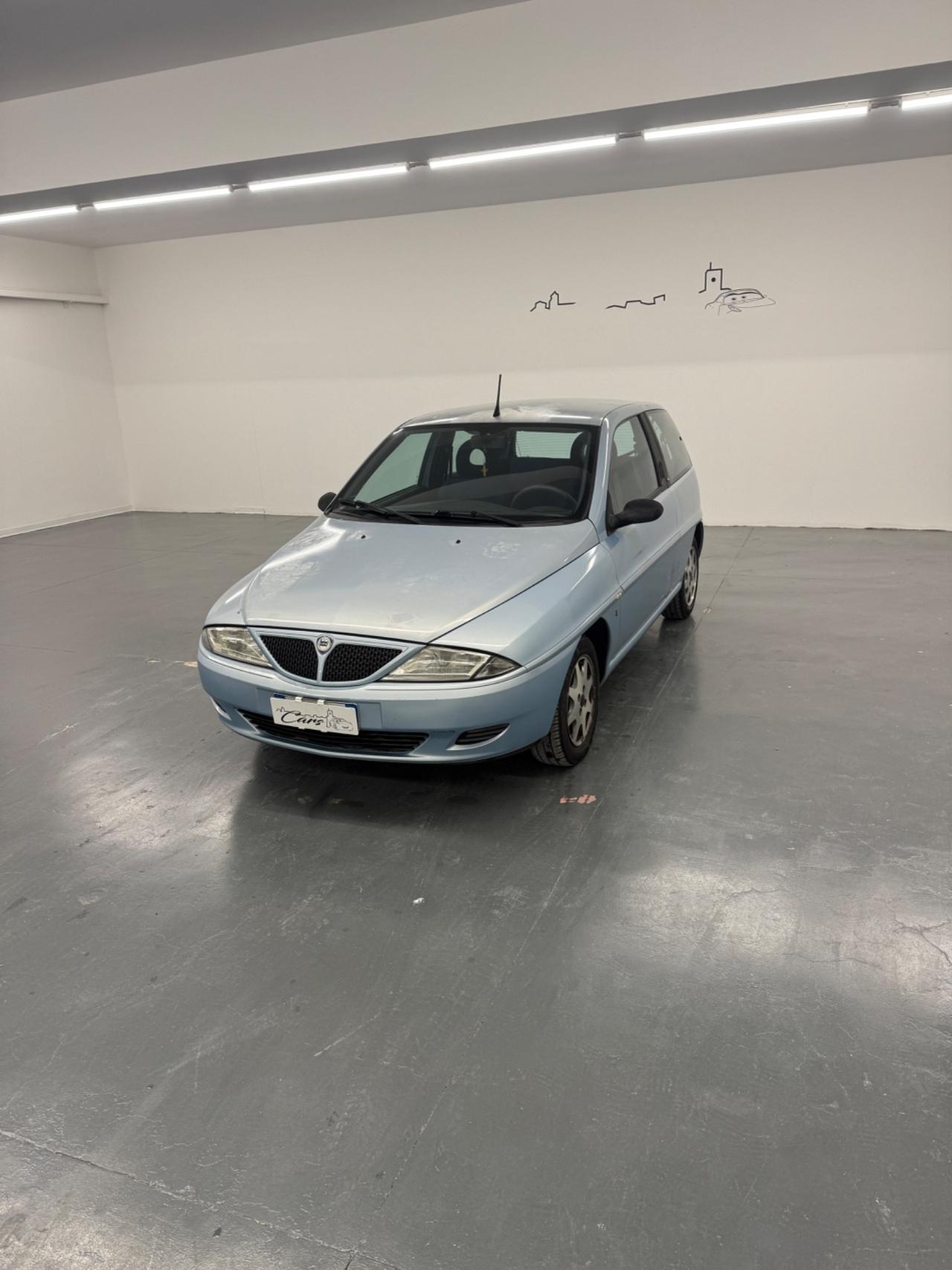 Lancia Y 1.2i cat Elefantino Blu