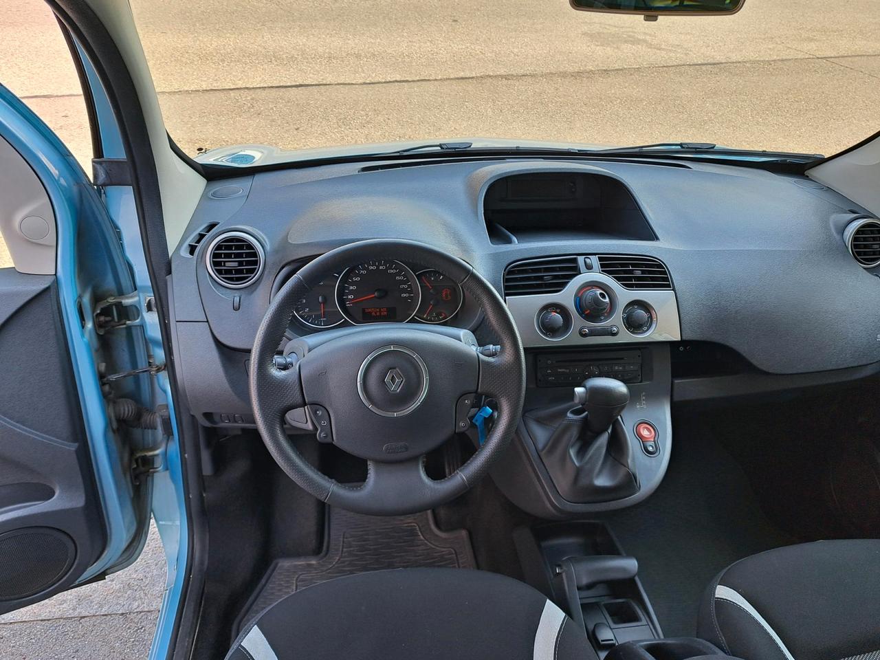 RENAULT KANGOO 1.6 105CV KM 105624-2012