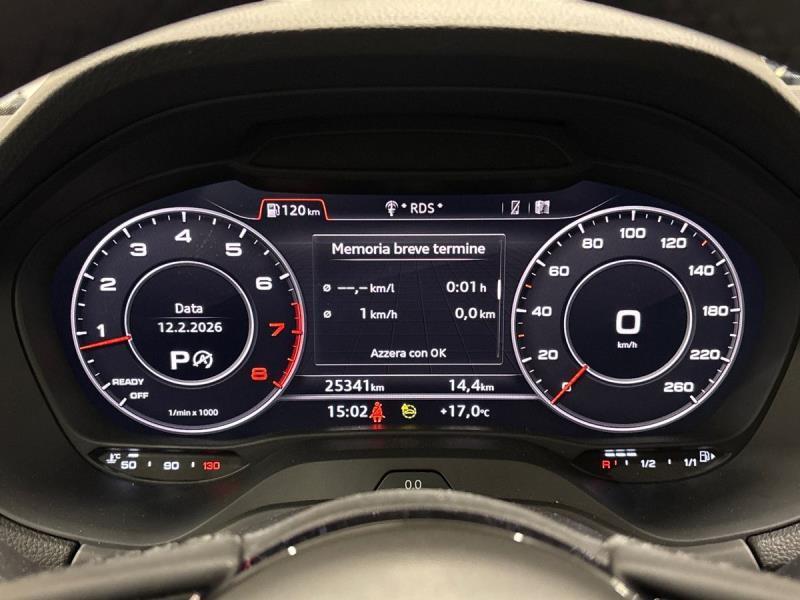 Audi Q2 35 1.5 TFSI Business S tronic