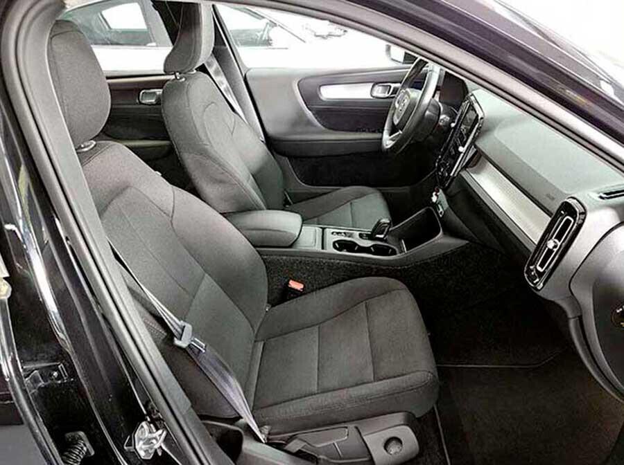 Volvo XC40 D4 AWD Geartronic Momentum