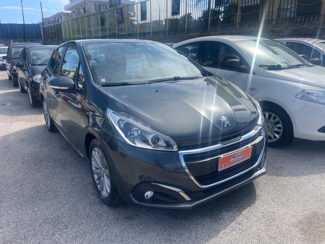PEUGEOT 208 1.2 BENZINA 82 (CV) 2015